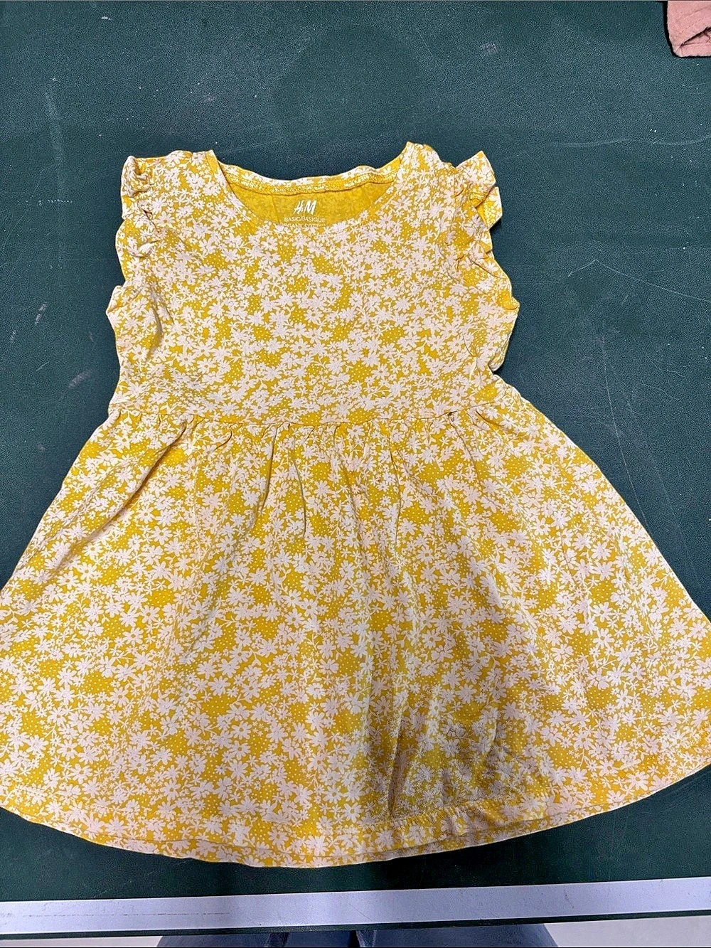 H&M Floral Casual Dress in Yellow & White Size 18 month